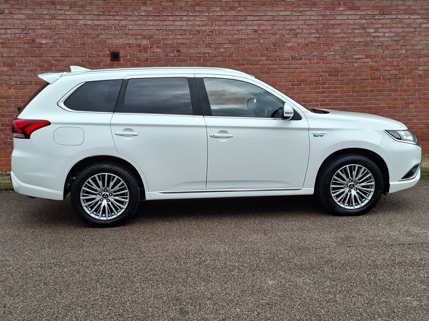 Used Mitsubishi Outlander 2021 for sale - 77285994: Photo 8