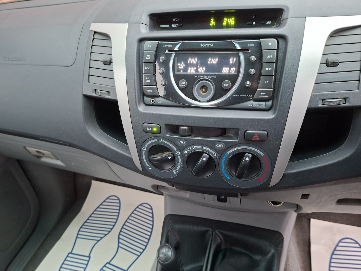 Used Toyota Hilux 2010 for sale - 76640443: Photo 17