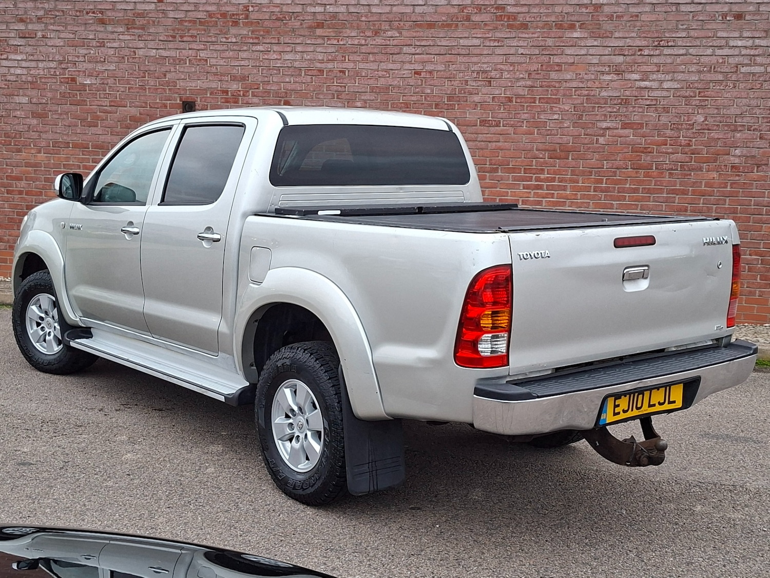 Used Toyota Hilux 2010 for sale - 76640443: Photo 5