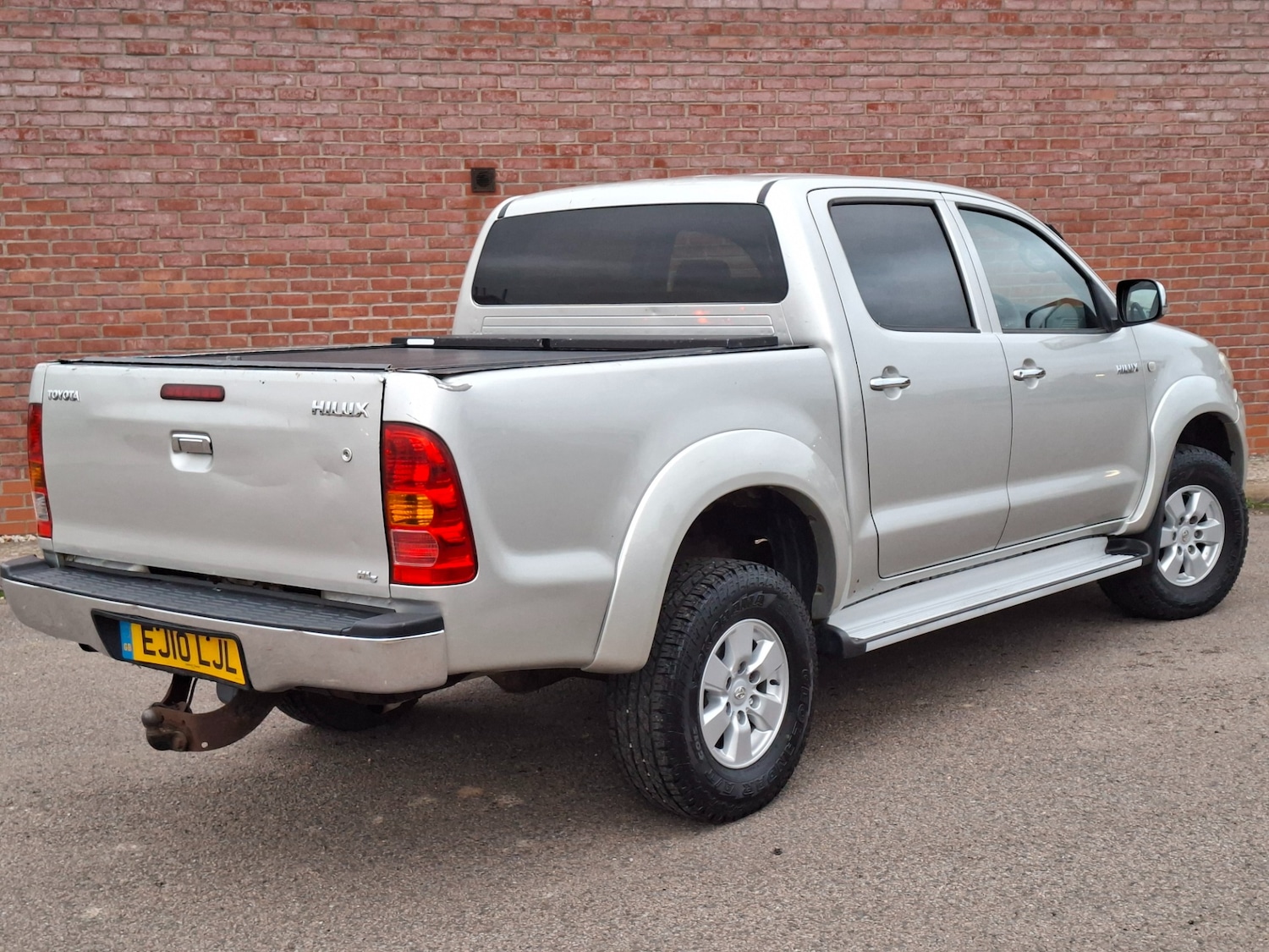 Used Toyota Hilux 2010 for sale - 76640443: Photo 7