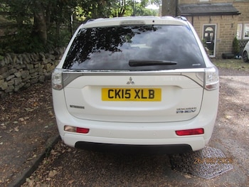 Used Mitsubishi Outlander 2015 for sale - 76088542: Photo