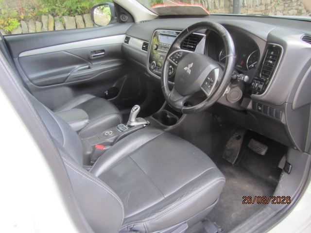 Used Mitsubishi Outlander 2015 for sale - 76088542: Photo 7