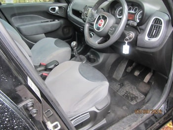 Used Fiat 500L 2014 for sale - 76170652: Photo 2