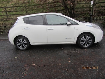Used Nissan Leaf 2017 for sale - 77490427: Photo