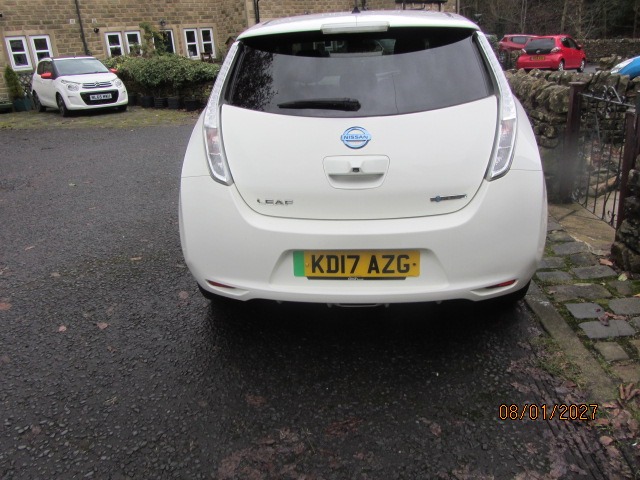 Used Nissan Leaf 2017 for sale - 77490427: Photo 2