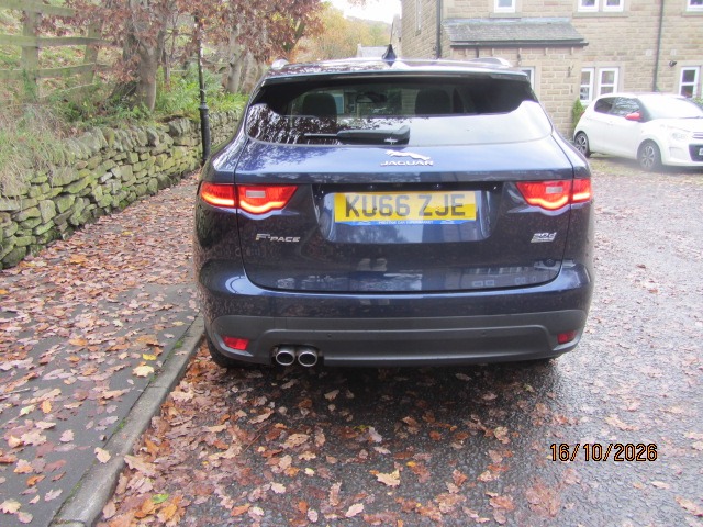 Used Jaguar F-Pace 2016 for sale - 76696586: Photo 3