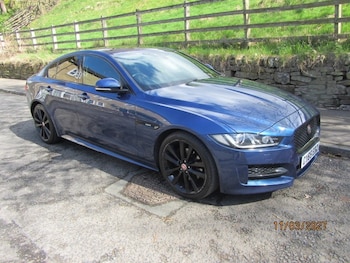 Used Jaguar XE 2015 for sale - 78236104: Photo