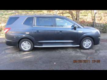 Used Ssangyong Turismo 2016 for sale - 73650202: Photo