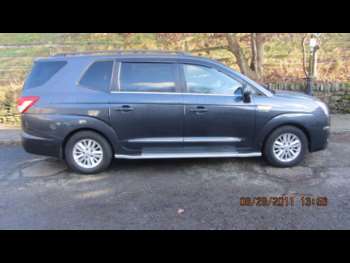 Used Ssangyong Turismo 2016 for sale - 73650202: Photo