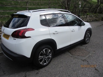 Used Peugeot 2008 2017 for sale - 78296275: Photo