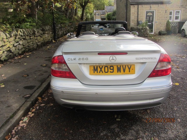 Used Mercedes-Benz CLK 2009 for sale - 76402470: Photo 8