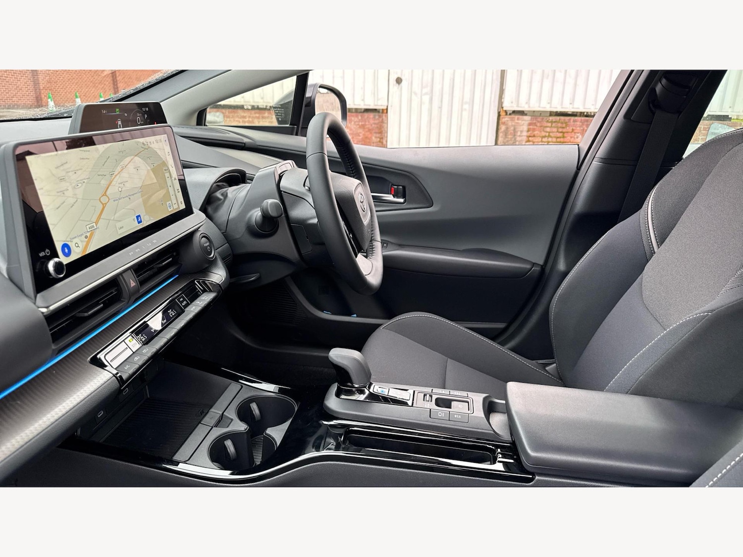 Used Toyota Prius 2025 for sale - 76823824: Photo 12