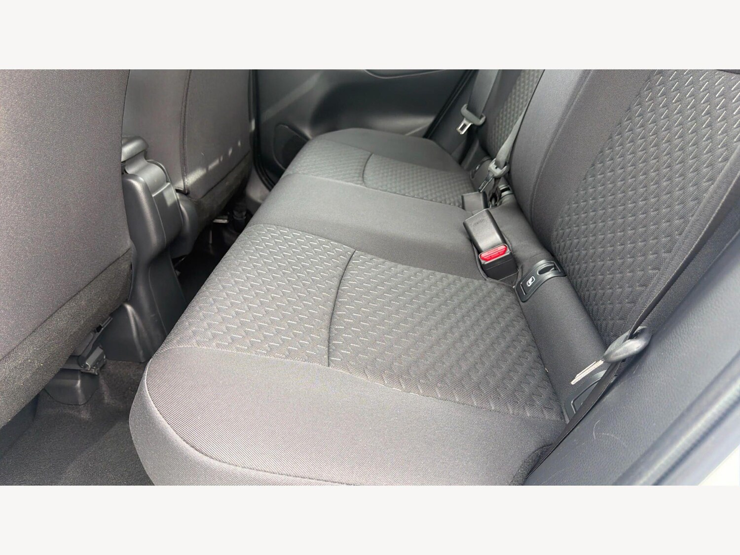 Used Toyota Yaris Cross for sale - 77898332: Photo 16
