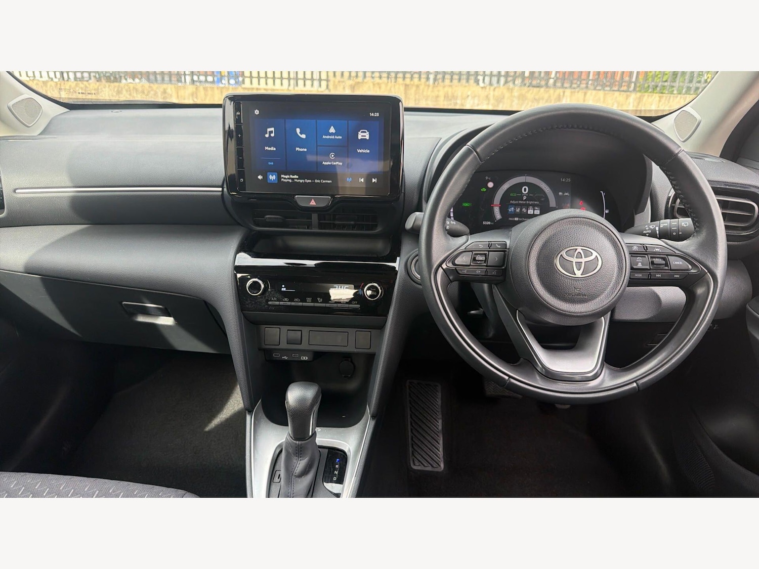 Used Toyota Yaris Cross for sale - 77898332: Photo 8