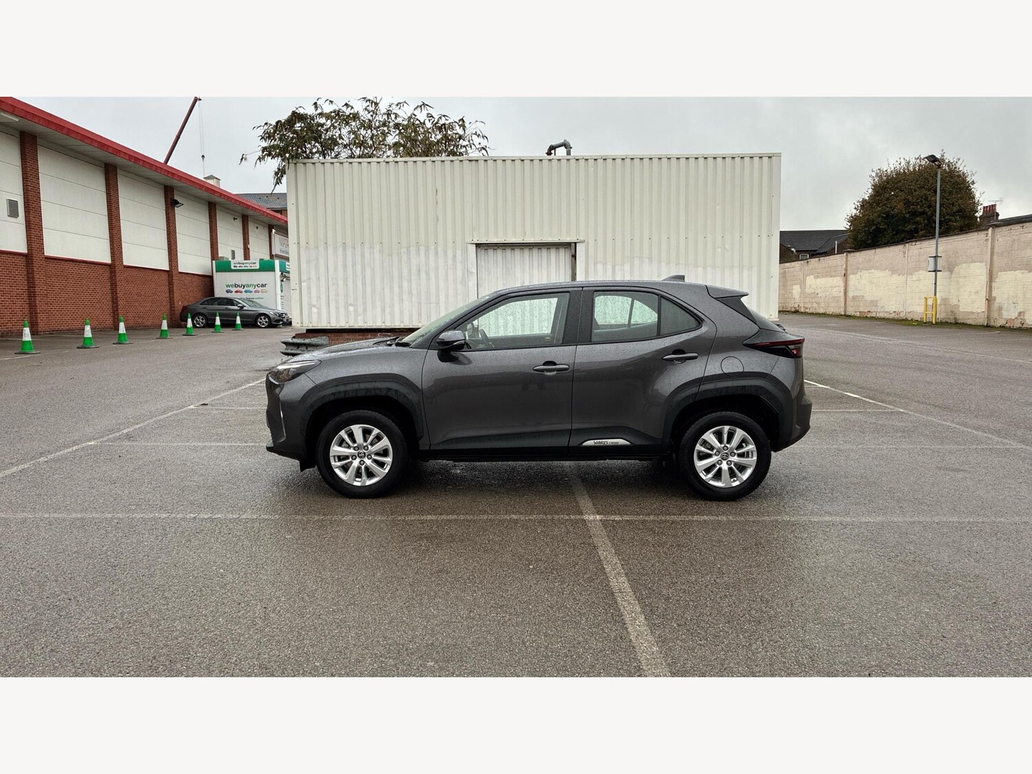 Used Toyota Yaris Cross 2024 for sale - 77304842: Photo 19