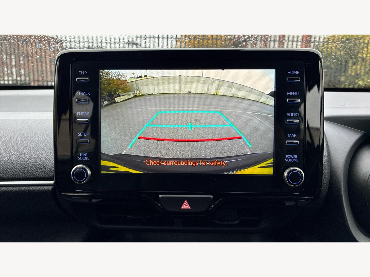 Used Toyota Yaris Cross 2024 for sale - 77304842: Photo 9