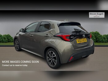 Used Toyota Yaris 2023 for sale - 76388782: Photo