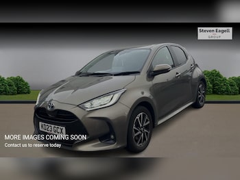 Used Toyota Yaris 2023 for sale - 76388782: Photo