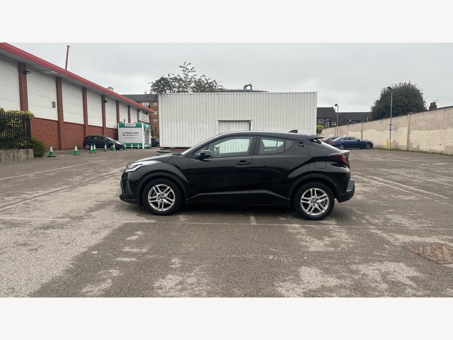 Used Toyota C-HR 2022 for sale - 76326139: Photo 19