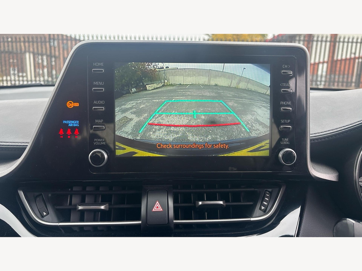 Used Toyota C-HR 2022 for sale - 76326139: Photo 9