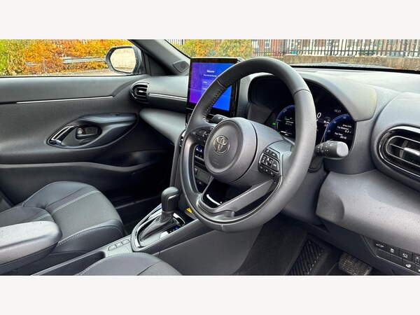 Used Toyota Yaris Cross 2025 for sale - 76326760: Photo 13
