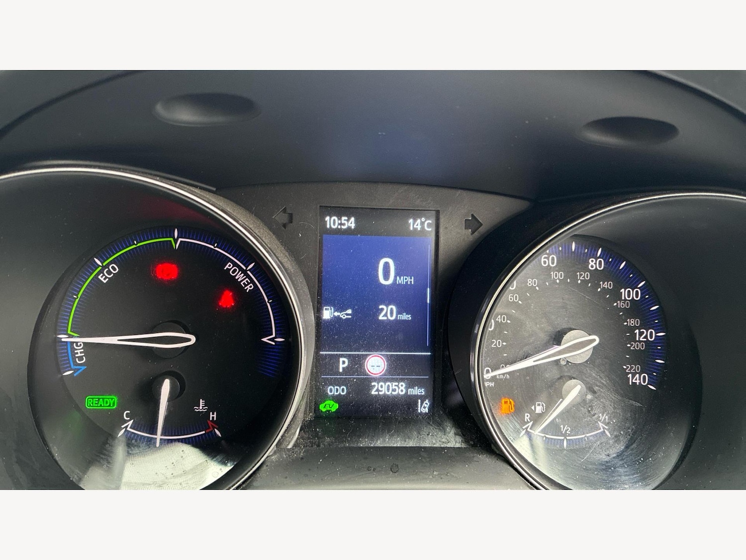 Used Toyota C-HR 2023 for sale - 76326080: Photo 11