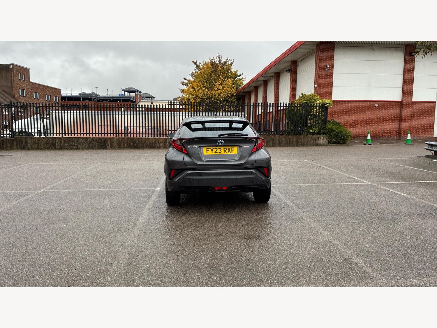 Used Toyota C-HR 2023 for sale - 76326080: Photo 21
