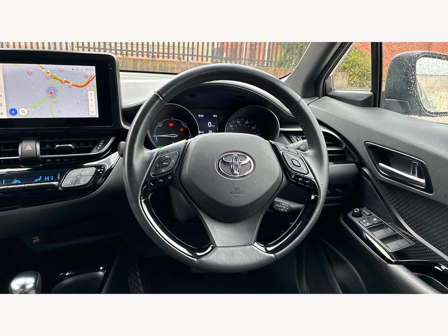 Used Toyota C-HR 2023 for sale - 76326080: Photo 8