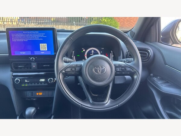 Used Toyota Yaris Cross 2024 for sale - 75562970: Photo 8