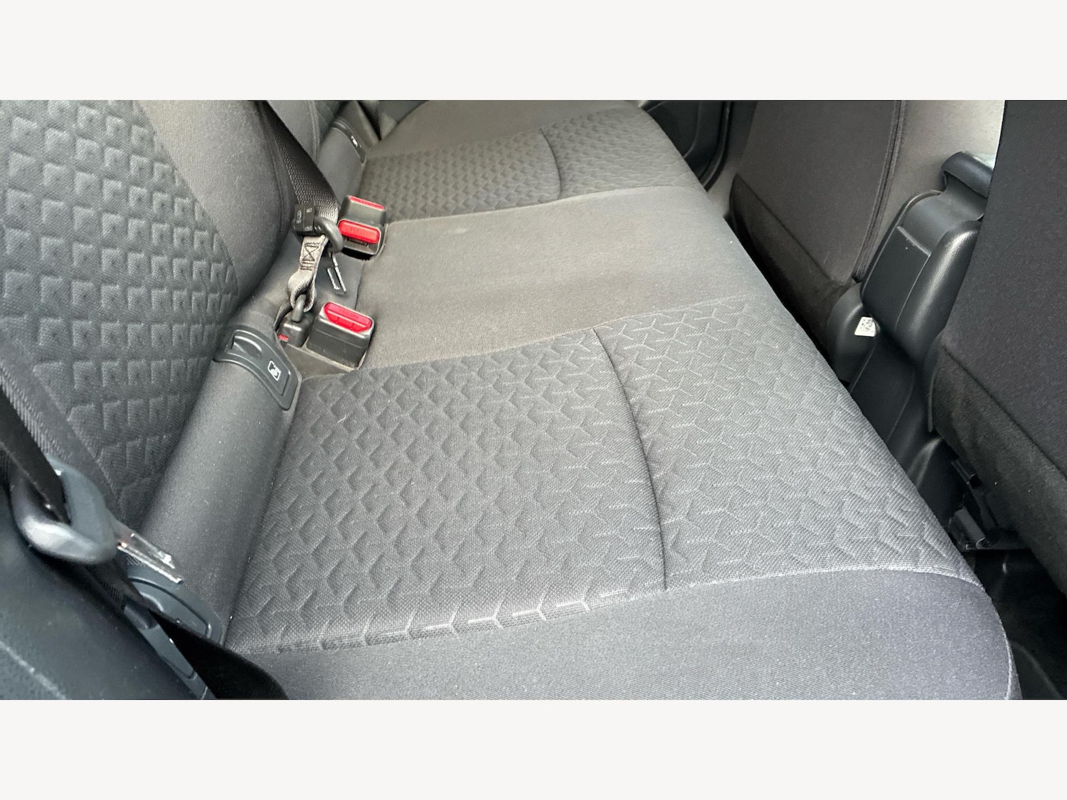 Used Toyota Yaris Cross 2022 for sale - 76408842: Photo 14