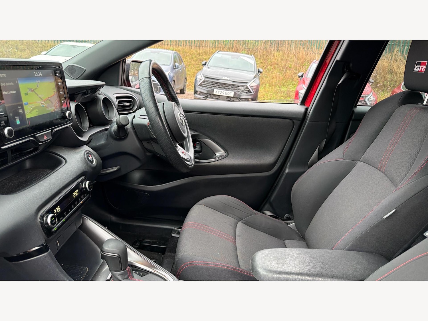 Used Toyota Yaris for sale - 77625918: Photo 13