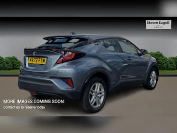 Used Toyota C-HR 2022 for sale - 79681100: Photo