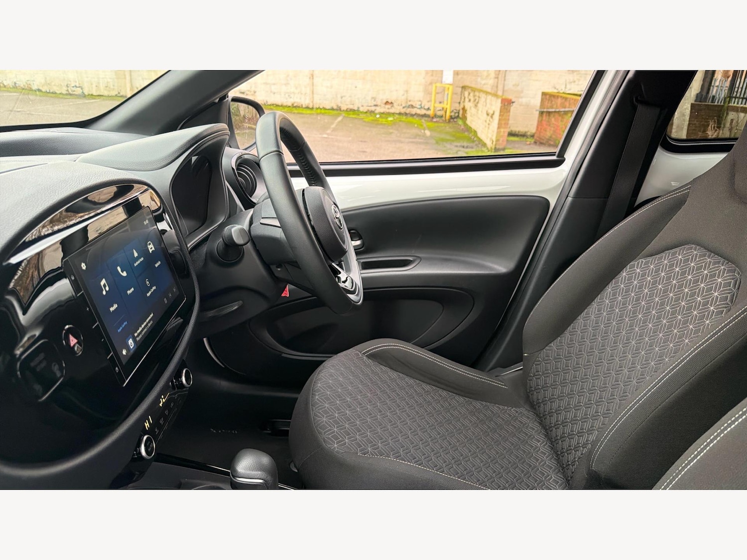 Used Toyota Aygo X 2024 for sale - 77704807: Photo 13