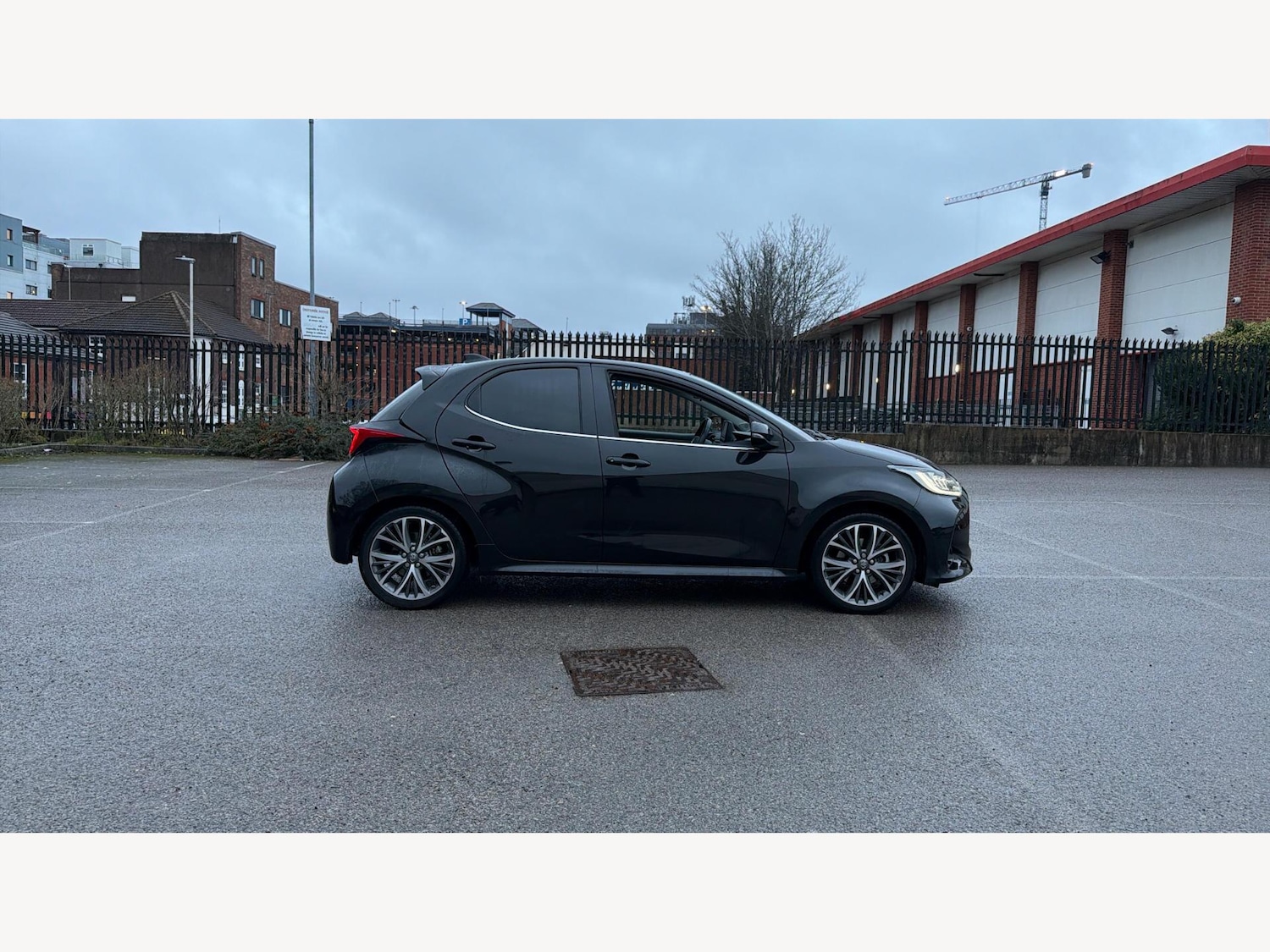 Used Toyota Yaris 2022 for sale - 77559027: Photo 19