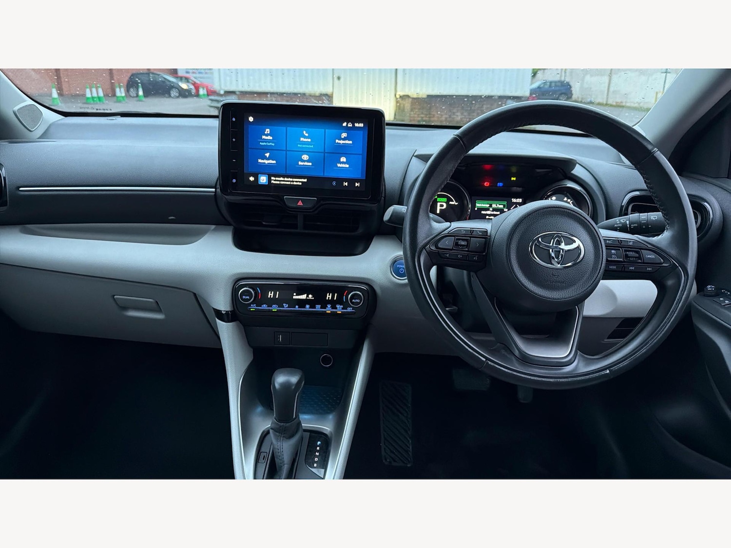 Used Toyota Yaris 2022 for sale - 77559027: Photo 8