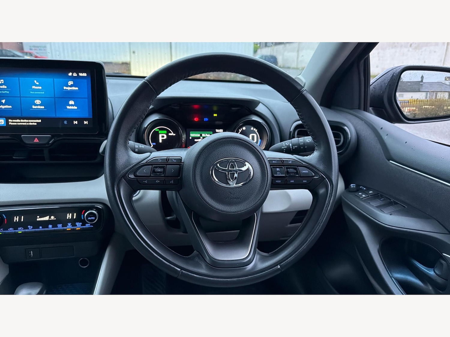 Used Toyota Yaris 2022 for sale - 77559027: Photo 9