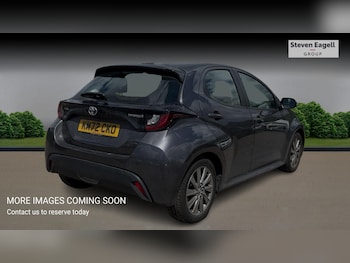 Used Toyota Yaris 2022 for sale - 78585979: Photo
