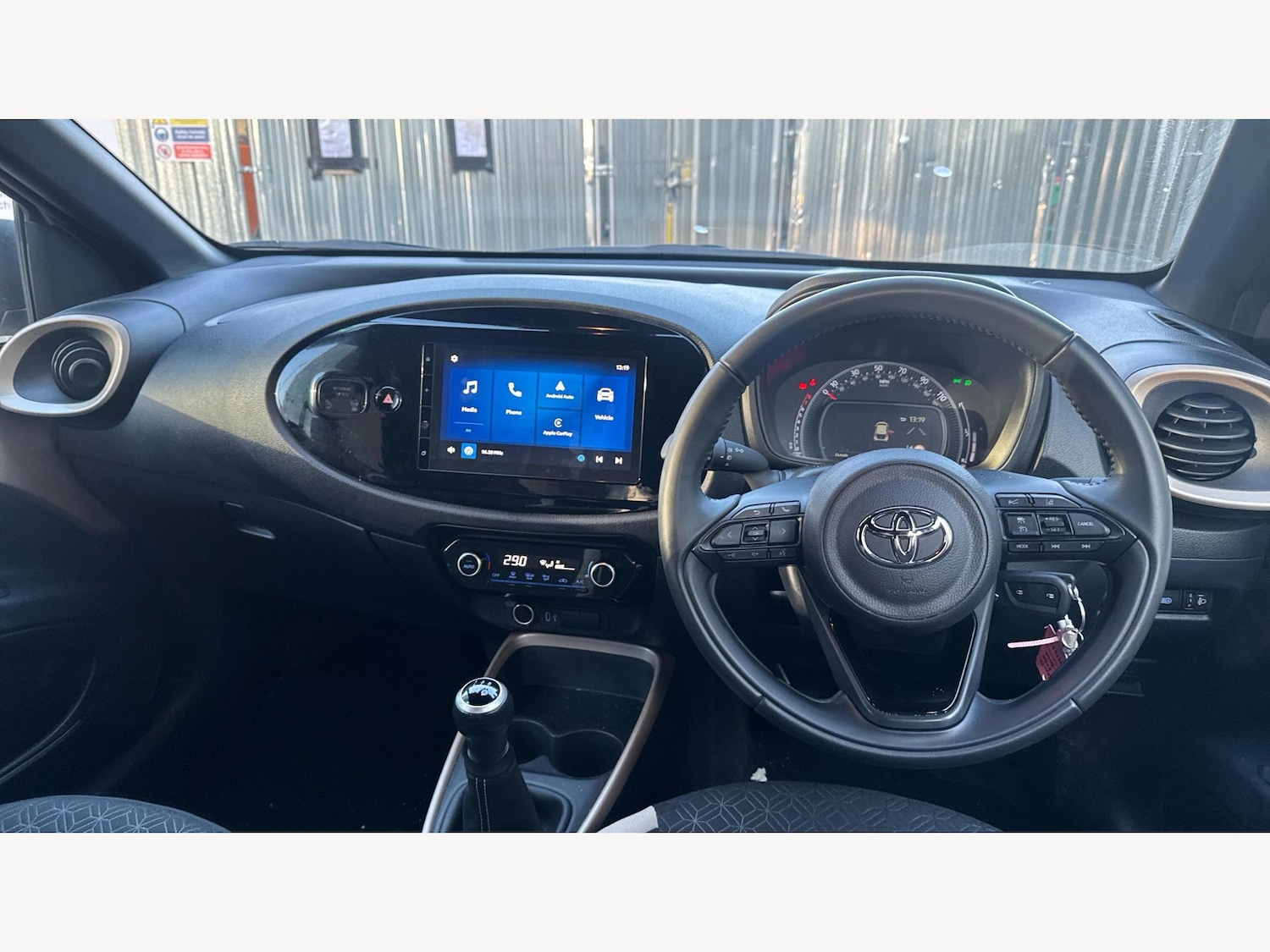 Used Toyota Aygo X 2024 for sale - 77143389: Photo 7