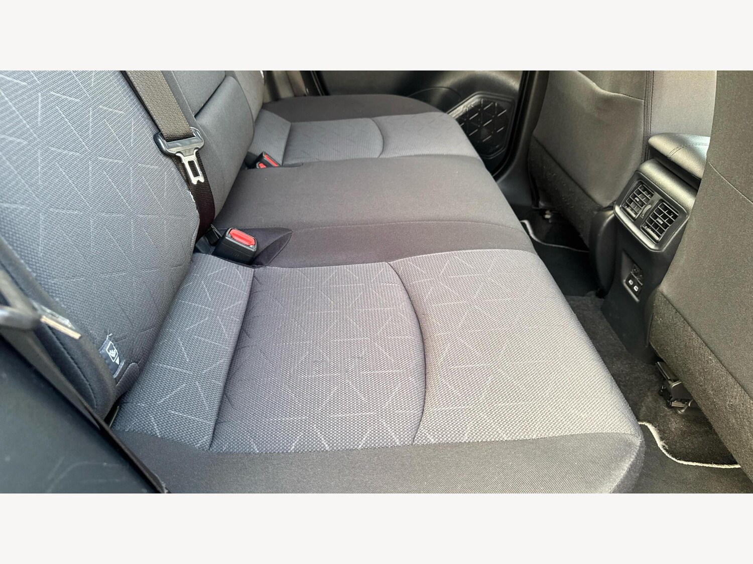 Used Toyota RAV4 2023 for sale - 76473418: Photo 14