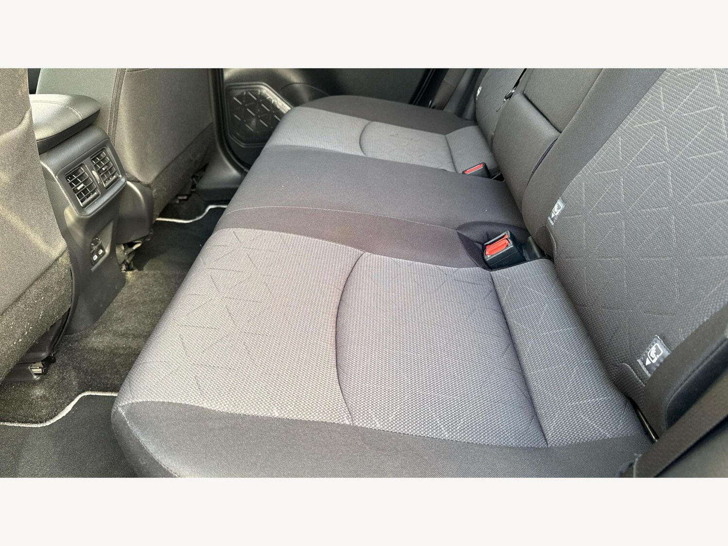 Used Toyota RAV4 2023 for sale - 76473418: Photo 15