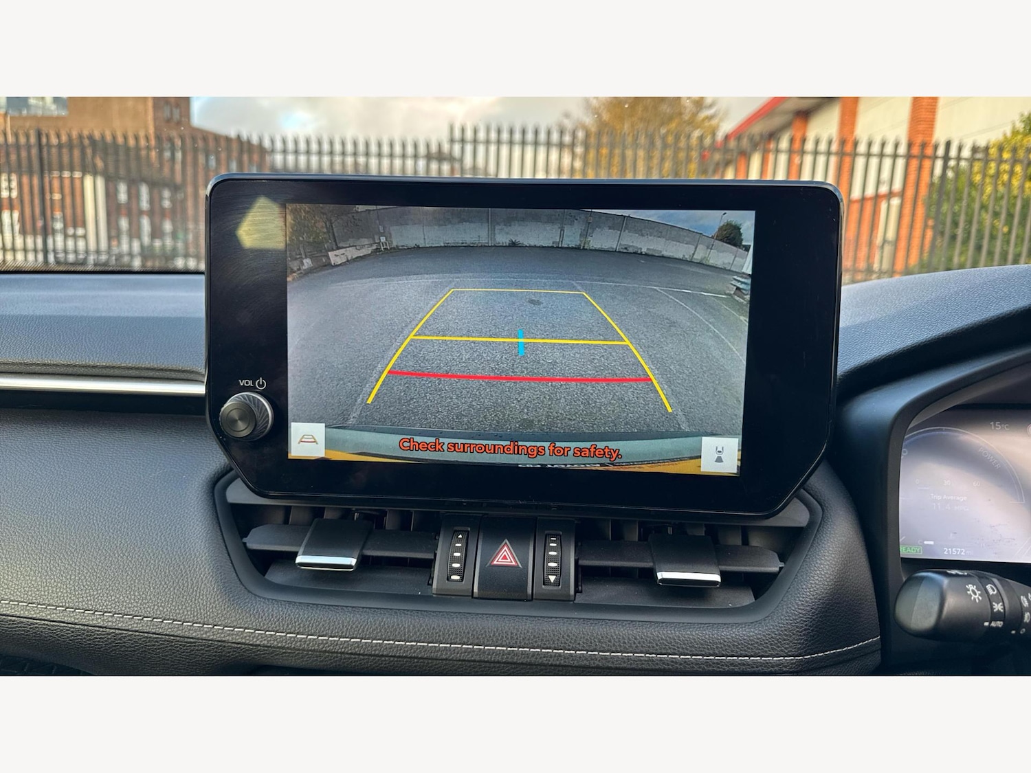 Used Toyota RAV4 2023 for sale - 76473418: Photo 9