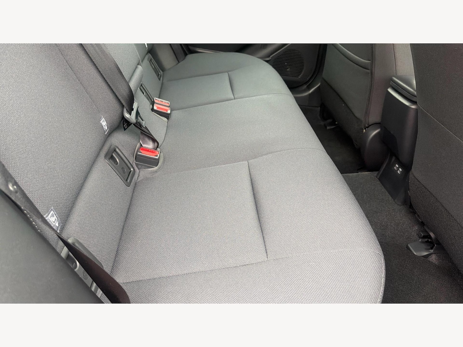 Used Toyota Prius 2025 for sale - 76612804: Photo 14