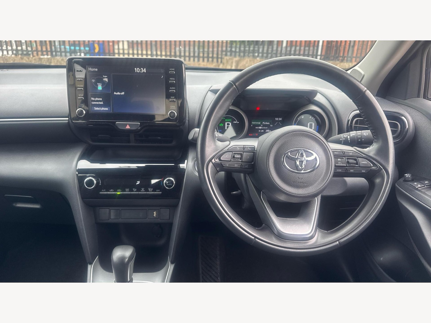 Used Toyota Yaris Cross 2022 for sale - 76409049: Photo 7
