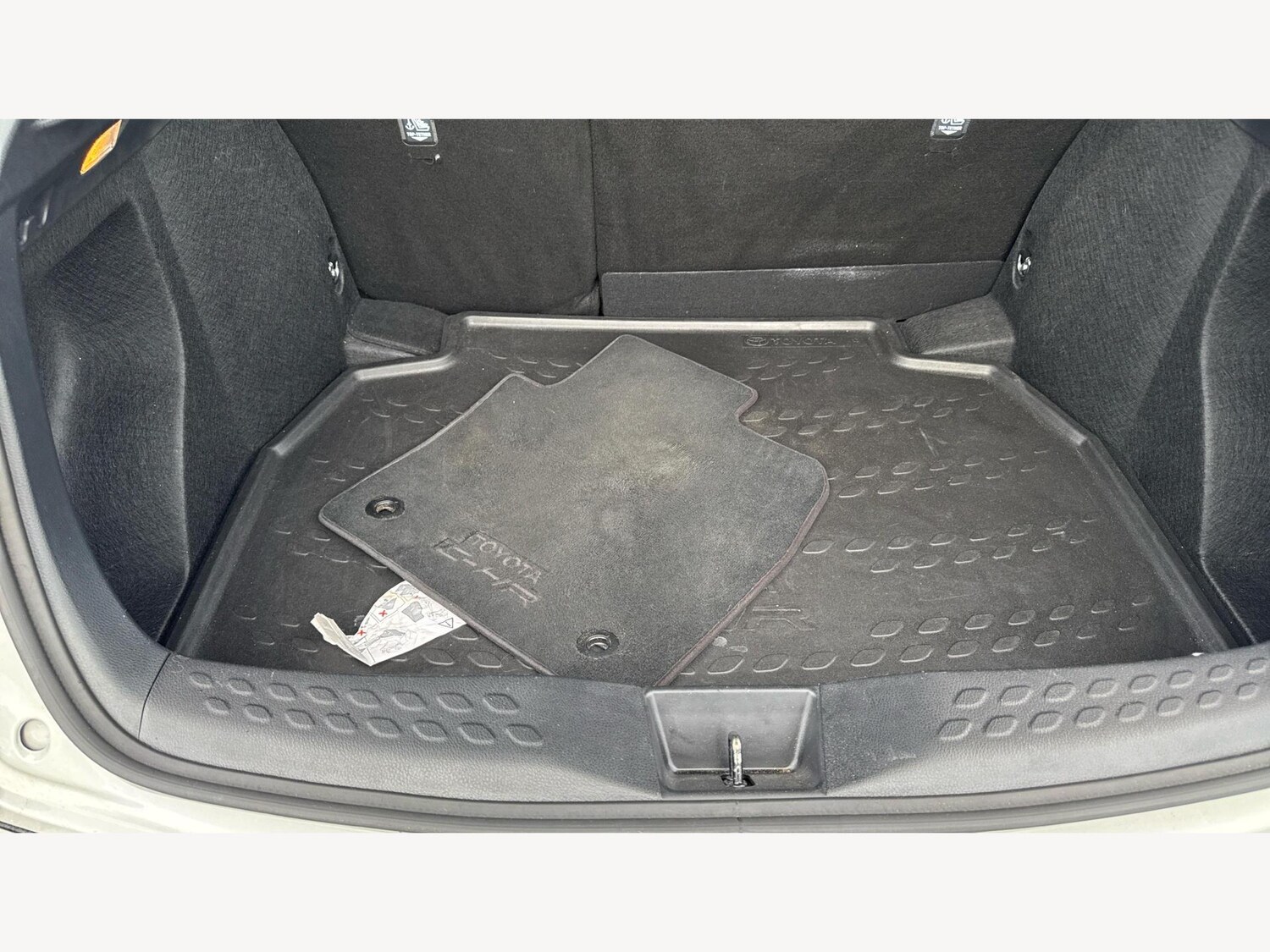 Used Toyota C-HR 2022 for sale - 76472272: Photo 16