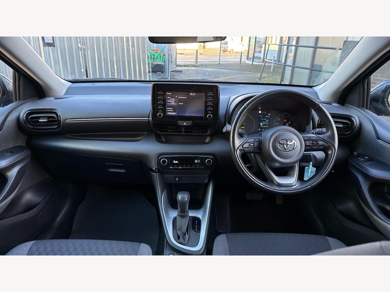 Used Toyota Yaris 2022 for sale - 76886564: Photo 7