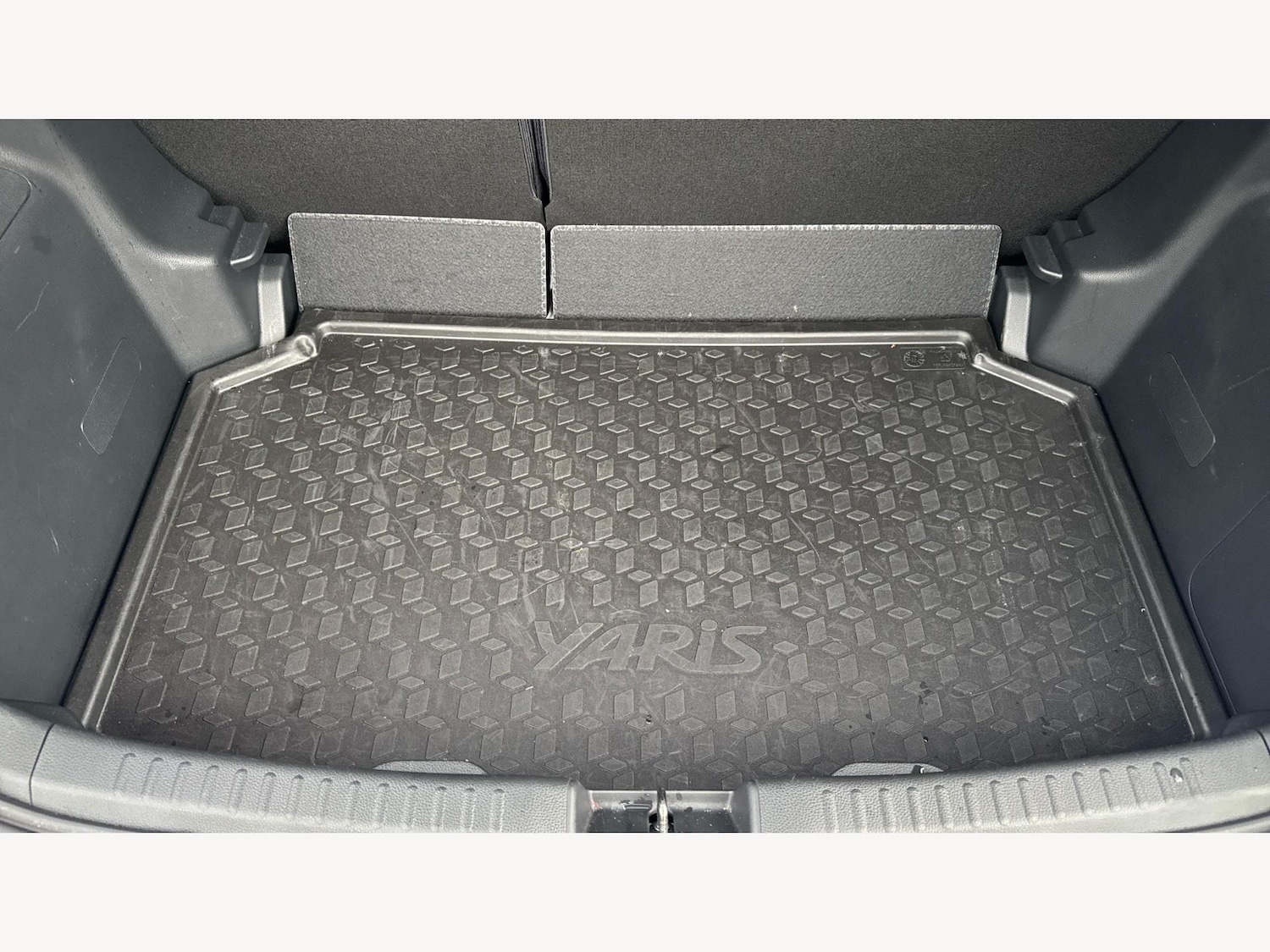 Used Toyota Yaris 2023 for sale - 77695785: Photo 16