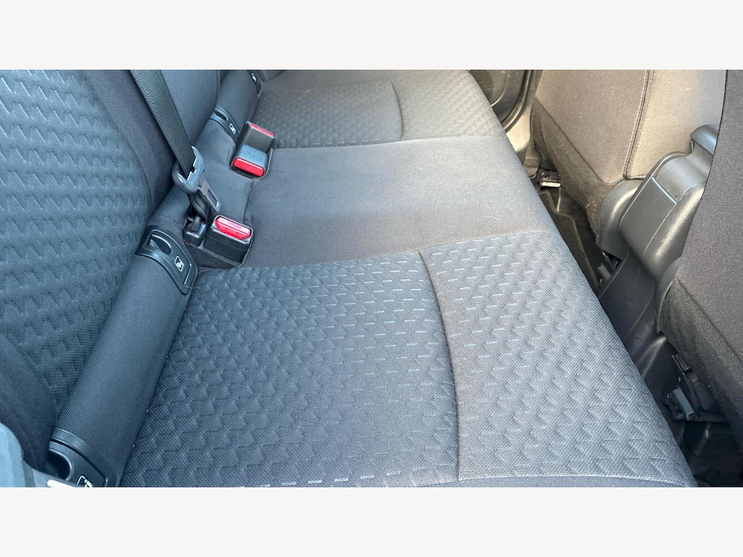 Used Toyota Yaris Cross 2025 for sale - 76423422: Photo 14