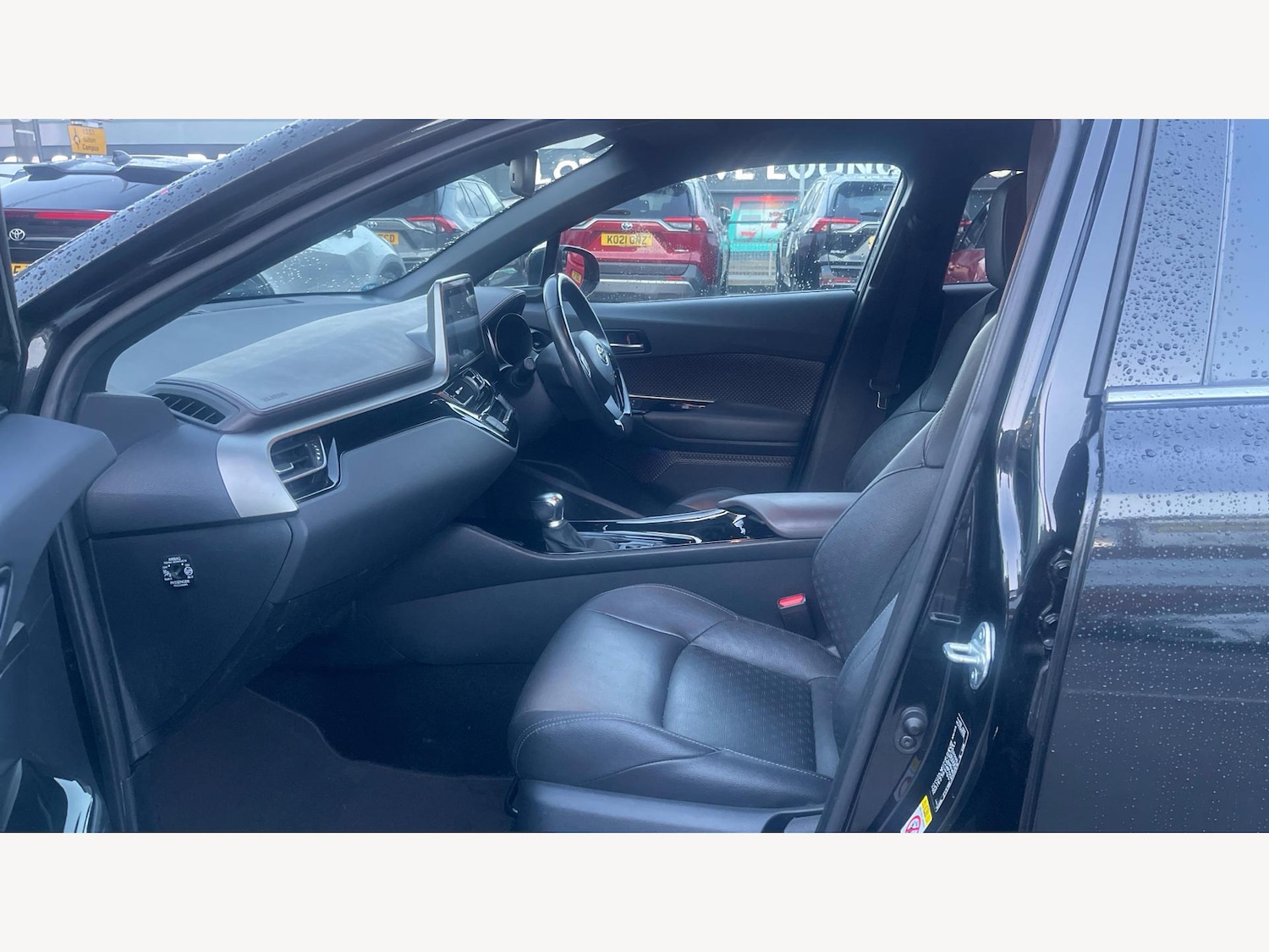 Used Toyota C-HR 2019 for sale - 76886111: Photo 12