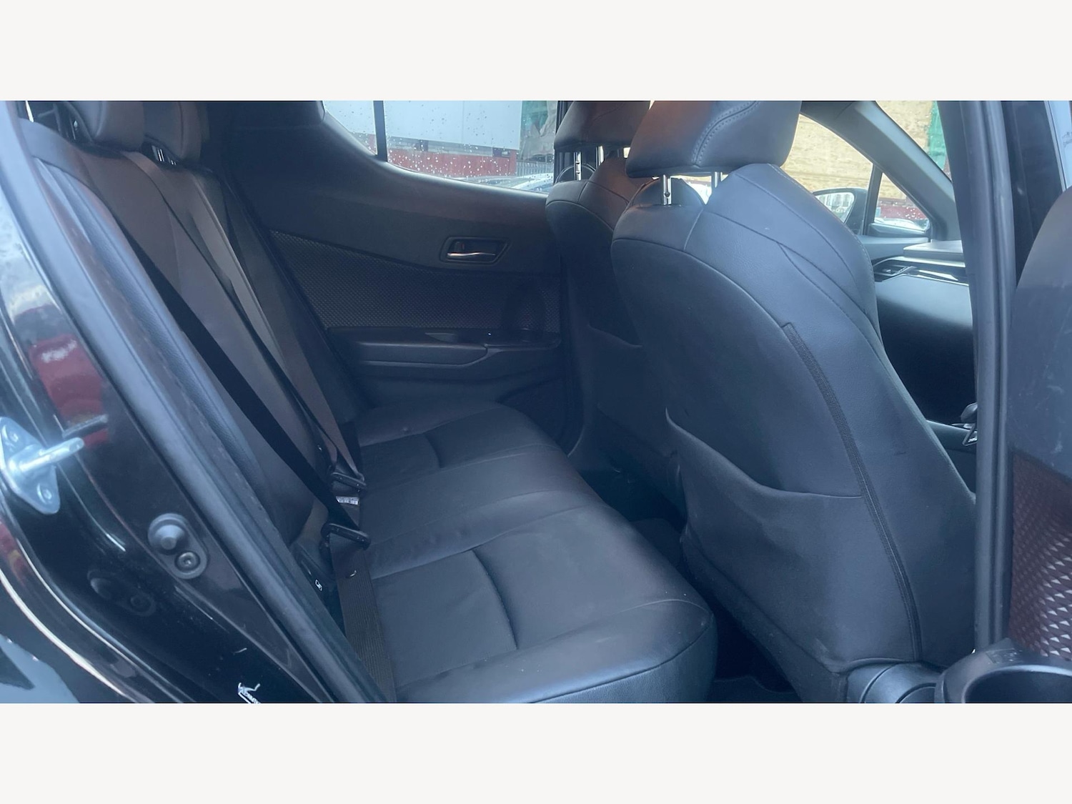 Used Toyota C-HR 2019 for sale - 76886111: Photo 14