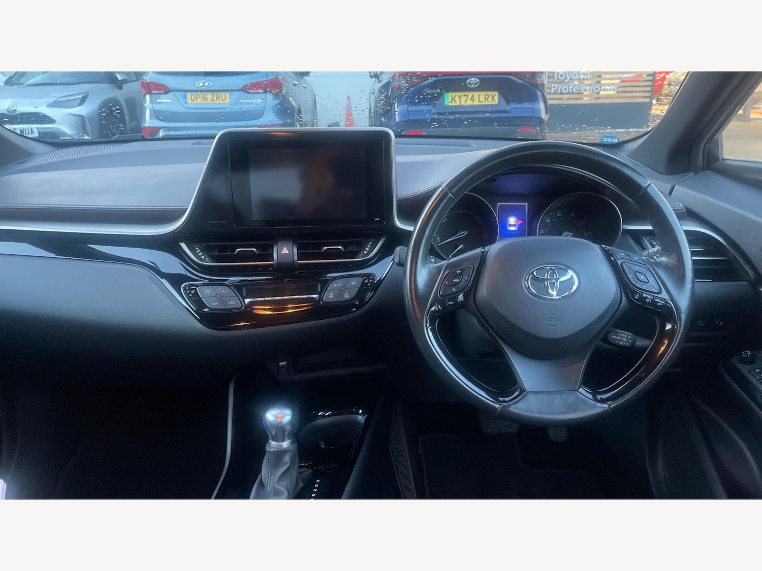 Used Toyota C-HR 2019 for sale - 76886111: Photo 7